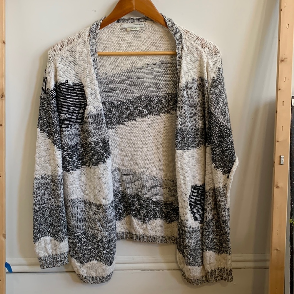 Gorgeous casual all-season cardigan